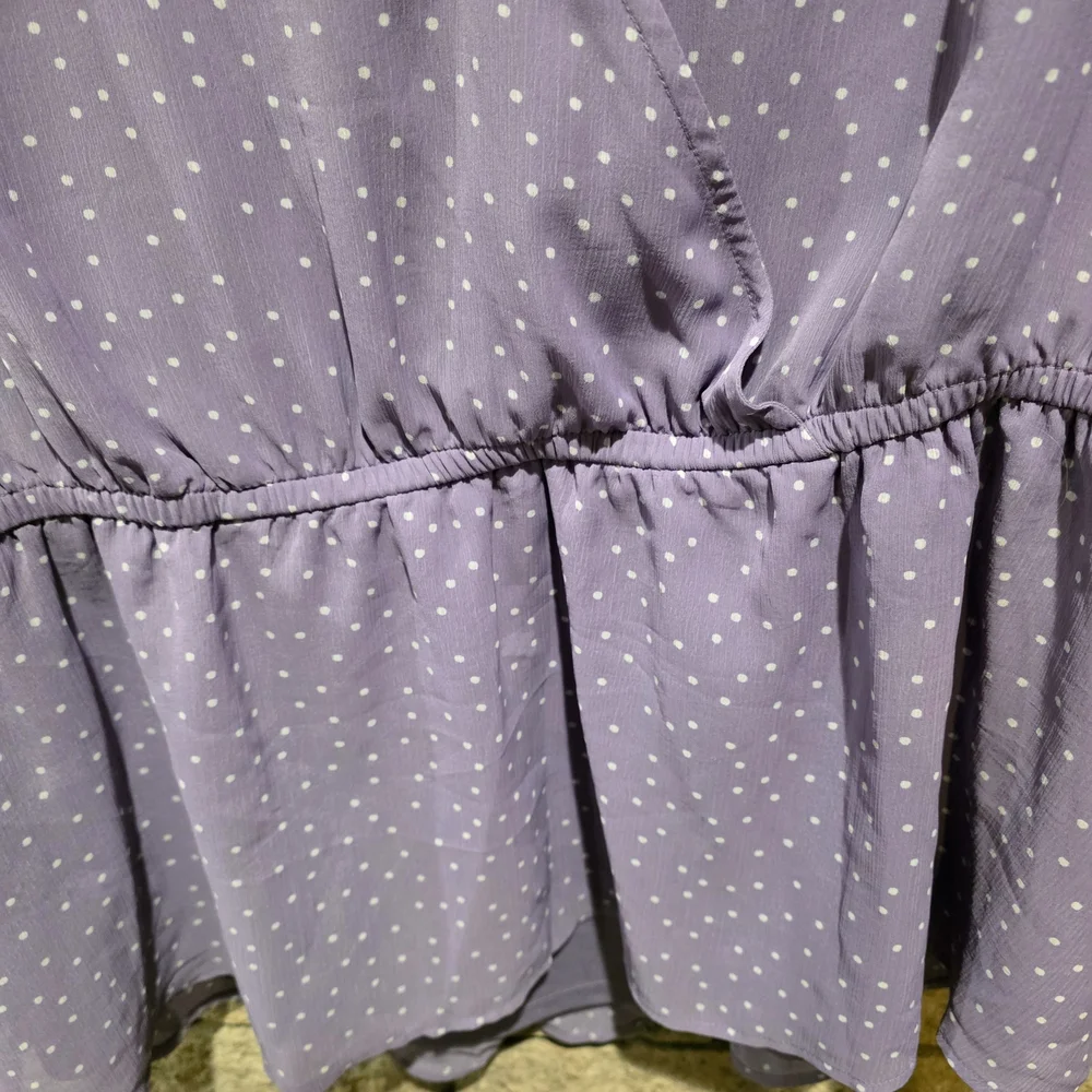 Maurices Purple Polka Dot Women's Top - Picture 7 of 7